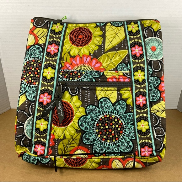 Vera Bradley Handbags - New Vera Bradley Flower Shower Hipster